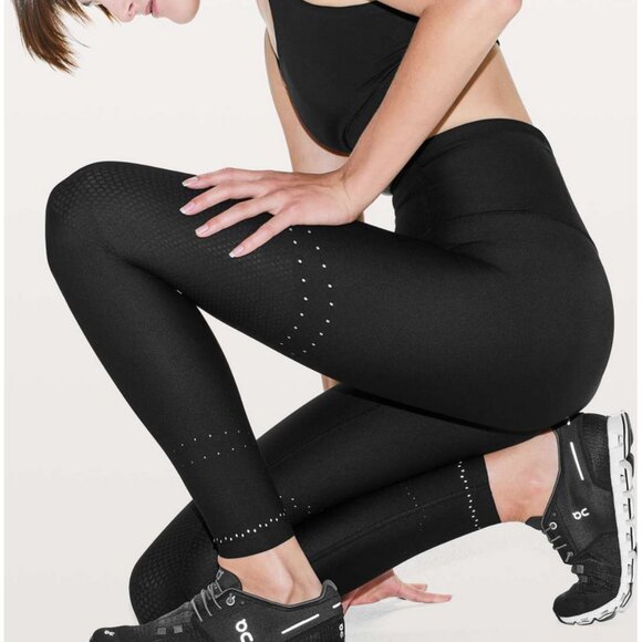 Lululemon Zoned In black leggings - Picture 1 of 8